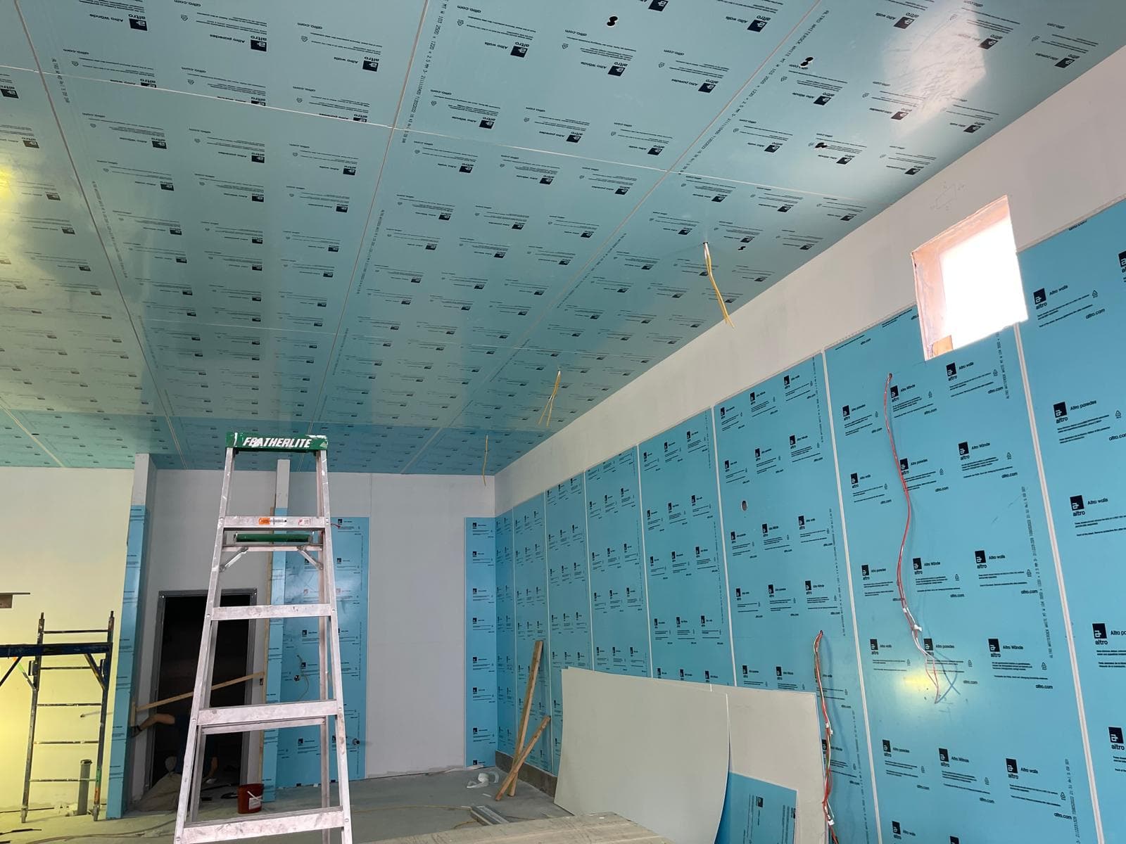HD Flooring On-Site Crew